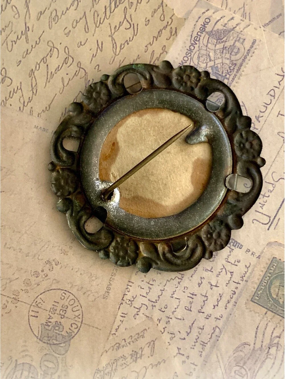 Vintage Edwardian Photo Locket Filigree Floral Brooch Pin w/ Original Photo